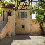 Estrellas Luxury Villas