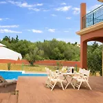 Villa Estrellas Luxury Villas Svoronata