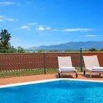 Villa Estrellas Luxury Villas *