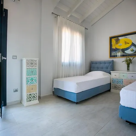 Estrellas Luxury Villa *