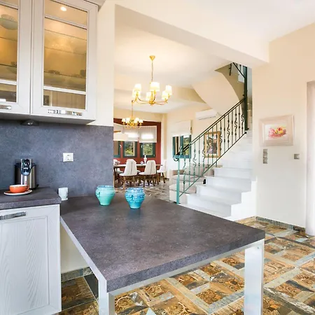 Villa Estrellas Luxury *