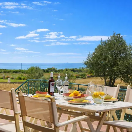 Estrellas Luxury Svoronata
