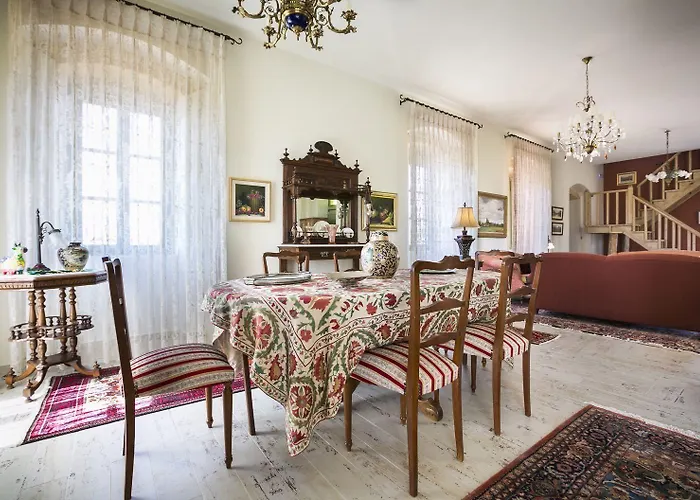 فيلة Estrellas Luxury Villas *