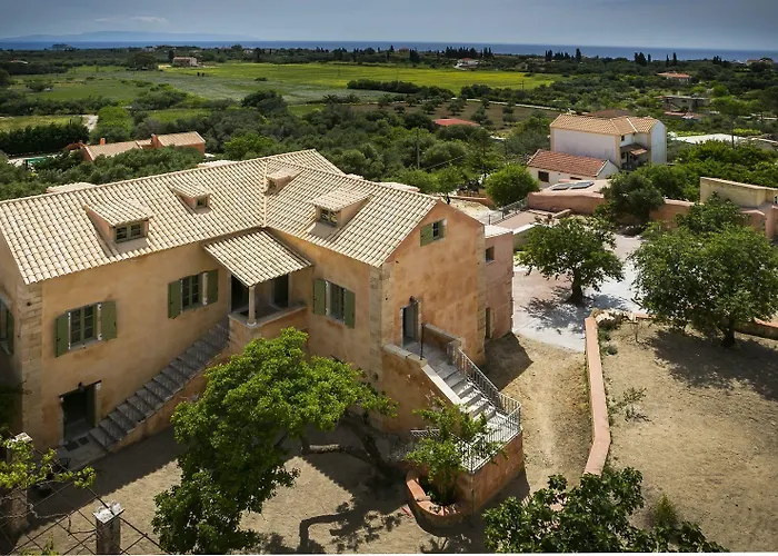Estrellas Luxury Villas فيلة