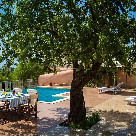 Luxury Casa Maravillosa Villa