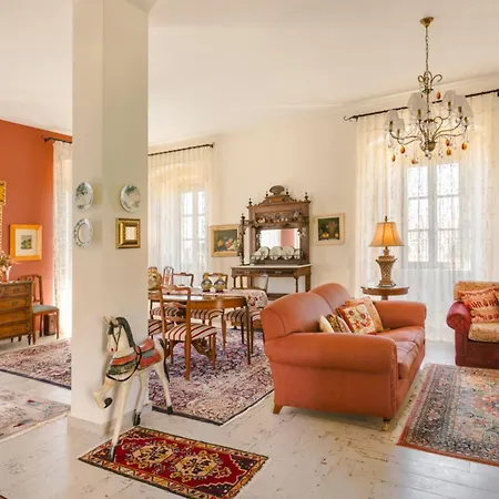 Luxury Casa Maravillosa Villa *