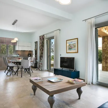 Luxury Casa Maravillosa Villa *